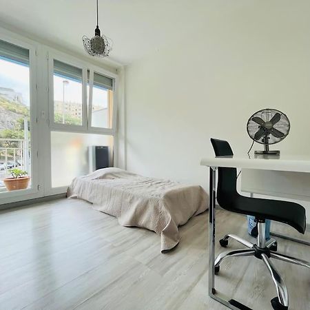 Superbe T3 Au Pieds De Notre Dame De La Garde Appartement Marseilles Buitenkant foto